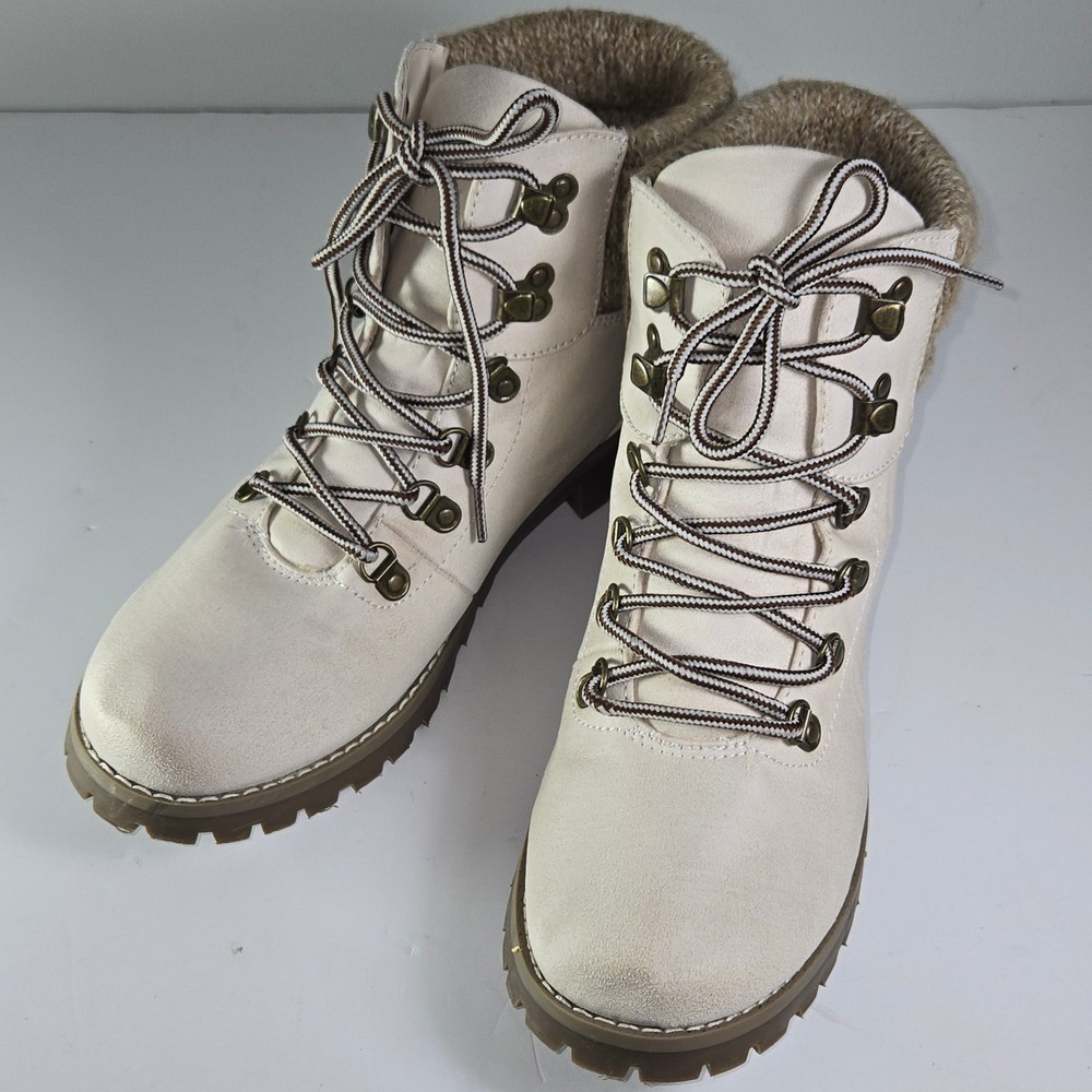 PRICE DROP Cliffs by White Mountain Pathfield Lace Up Fur Cuff Winter Boots 9.5M